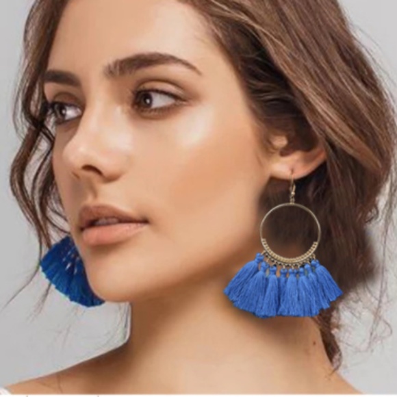 HP💜 Boho Large Black Tassel Fringe Hoop Earrings - Picture 2 of 2